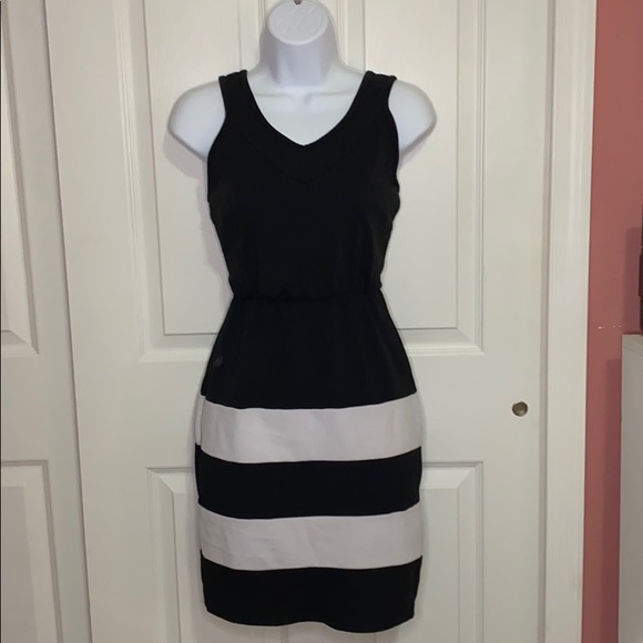 Love Chelsea Dresses & Skirts - Black and White Dress